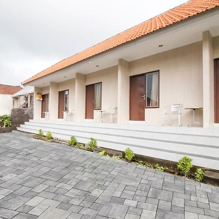 Oyo 2984 Berlian House Ungasan Otel Jimbaran Dış mekan fotoğraf