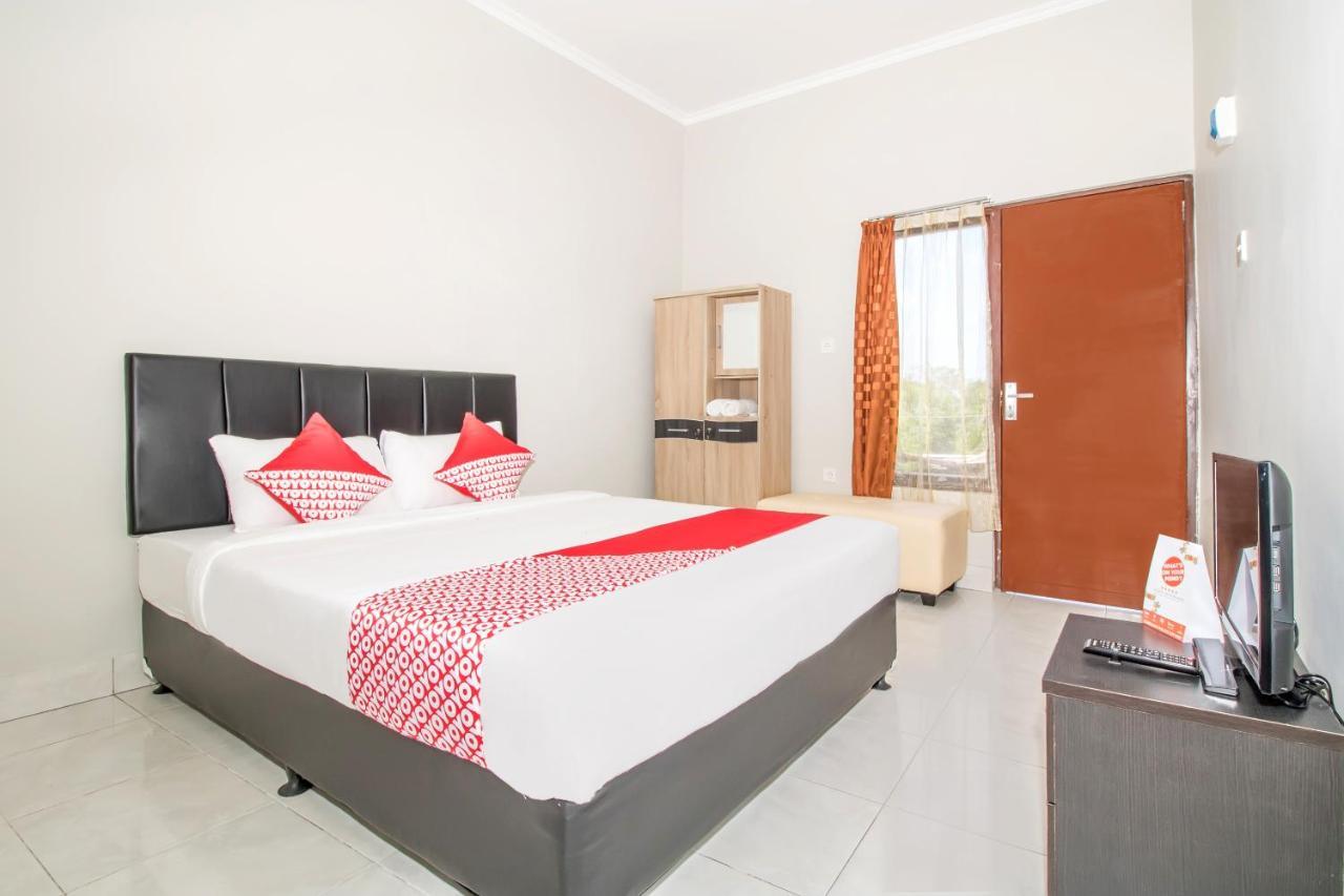 Oyo 2984 Berlian House Ungasan Otel Jimbaran Dış mekan fotoğraf